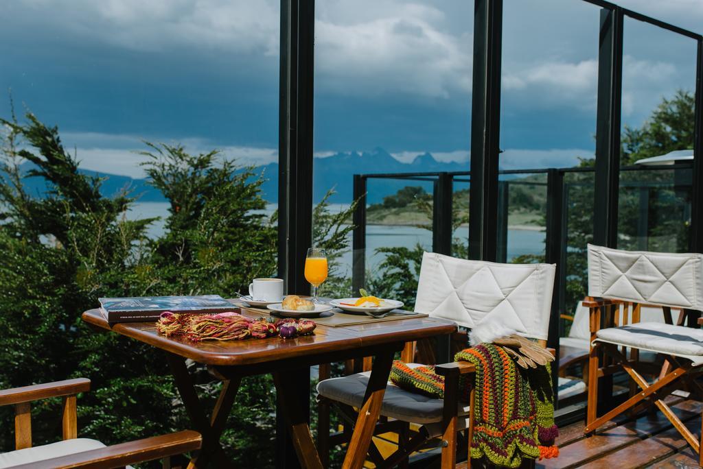 Los Cauquenes Resort + Spa + Experiences Ushuaia Esterno foto